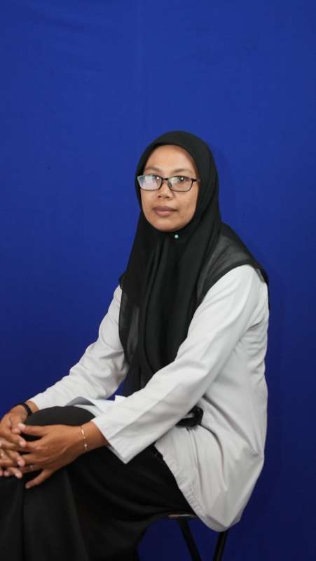 Ibu Rohmat Fitriyani, S. Pd., Gr. 