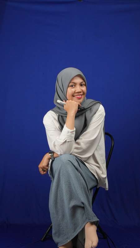 Ibu Lia Amalia, M.Pd.
