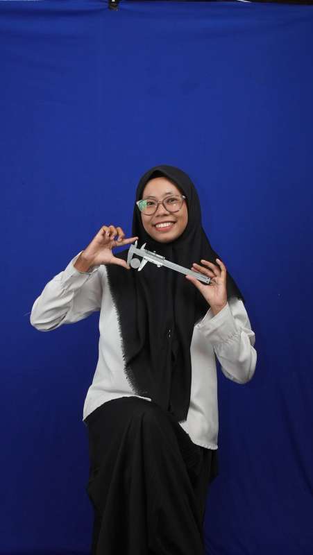 Ibu Rika Silviana Anggraini, S. Pd., Gr. 