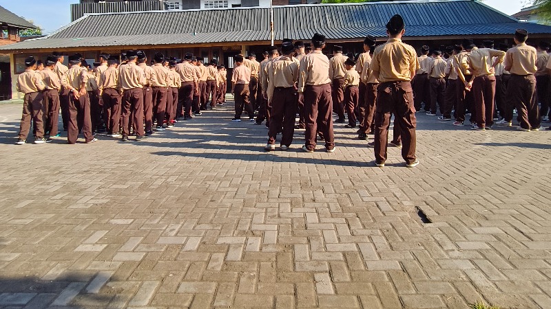 Indahnya Ramadan di MTs Assalafiyyah Mlangi : Apel Pagi Khidmat, Pembelajaran Tetap Semangat